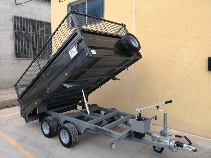 Remolque basculante hidráulico 2 ejes 3.000 x 1.800 x 500 – Ruedas por debajo